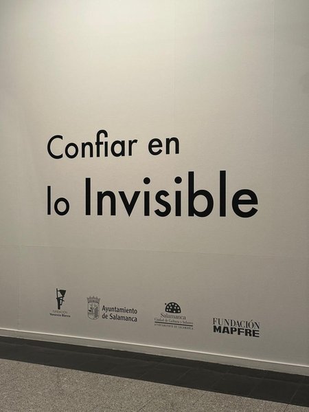 https://salamanca-turismo-prod.gvam.es/uploads/miniaturas/eventos/imagendestacada/166/1777985400_confiar-en-lo-invisible_450.jpg