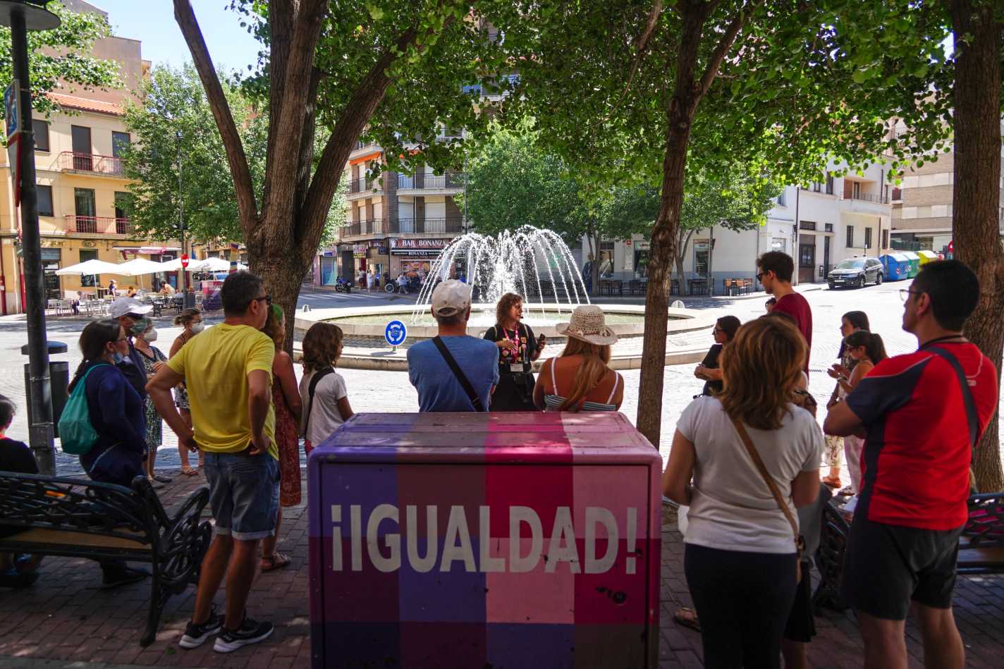 PASEO POR LA GALERÍA URBANA BARRIO DEL OESTE